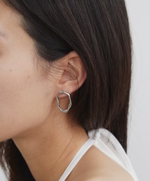ニュアンスサークルピアス