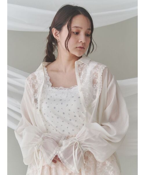 merry jenny(メリージェニー)の「flower camisole tops(キャミソール・レディース・ピンク/ブルー/オフホワイト・FREE)」の6枚目の写真