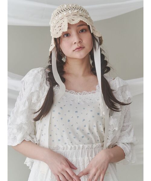 merry jenny(メリージェニー)の「flower camisole tops(キャミソール・レディース・ピンク/ブルー/オフホワイト・FREE)」の9枚目の写真