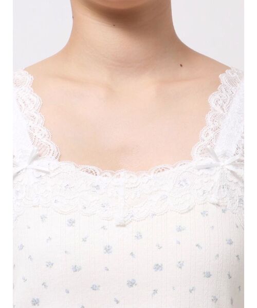 merry jenny(メリージェニー)の「flower camisole tops(キャミソール・レディース・ピンク/ブルー/オフホワイト・FREE)」の17枚目の写真