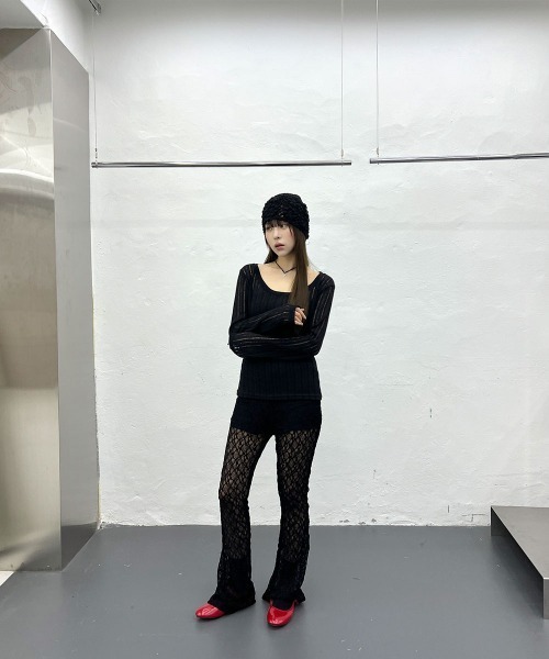 4INT.（フォイント）の「【日焼け対策】 長袖 シースルー メッシュ サマーニット（Tシャツ/カットソー・レディース・ブラック/ホワイト/グレー・FREE）」の8枚目の写真