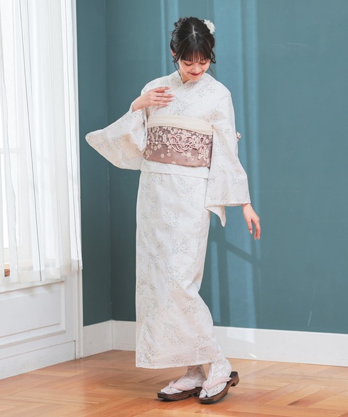 アンティーク白色系着物と作り帯 アンティーク白色系着物と作り帯 アンティーク白色系着物と作り帯