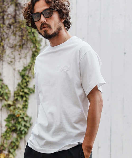 1minute 1second(ワンミニットワンセカンド)の「mt9678-Cursive embroidery combed yarn T-shirt Tシャツ(Tシャツ/カットソー・メンズ・ブラック×グレー/ホワイト系その他/ホワイト×グレー・S/M/L/XL)」の5枚目の写真