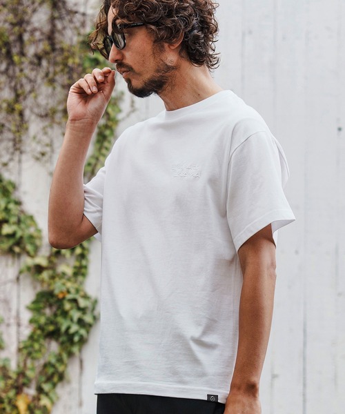 1minute 1second(ワンミニットワンセカンド)の「mt9678-Cursive embroidery combed yarn T-shirt Tシャツ(Tシャツ/カットソー・メンズ・ブラック×グレー/ホワイト系その他/ホワイト×グレー・S/M/L/XL)」の6枚目の写真