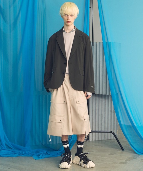 MAISON SPECIAL(メゾンスペシャル)の「《UNISEX》4 Colors Chambray Washable Wool Prime-Wide Cargo Shorts/4色シャンブレーウォッシャブルウールプライムワイドカーゴショーツ【MAISON SPECIAL/メゾンスペシャル】■セットアップ対応■(カーゴパンツ・メンズ・ブルー/グレー/ブラック/チャコールグレー/ホワイト/ダークブルー・1/2/0)」の14枚目の写真