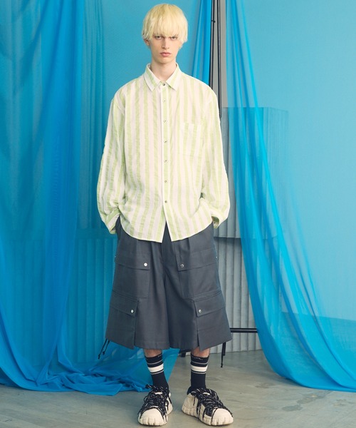 MAISON SPECIAL(メゾンスペシャル)の「《UNISEX》4 Colors Chambray Washable Wool Prime-Wide Cargo Shorts/4色シャンブレーウォッシャブルウールプライムワイドカーゴショーツ【MAISON SPECIAL/メゾンスペシャル】■セットアップ対応■(カーゴパンツ・メンズ・ブルー/グレー/ブラック/チャコールグレー/ホワイト/ダークブルー・1/2/0)」の18枚目の写真