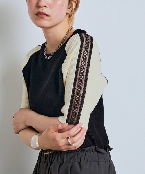 W:Huku(フーク)の「ショルダー レース ラグラン ニット トップス / 半袖 ハーフスリーブ(ニット/セーター・レディース・グレー/ダークブラウン/アイボリー/ブラック・FREE)」の12枚目の写真