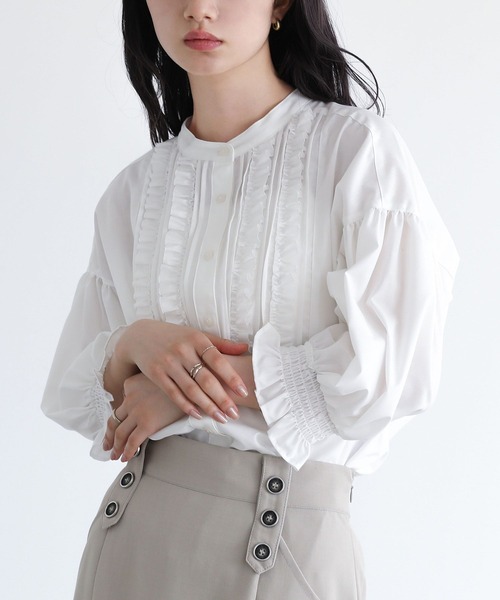 somari imagination（ソマリ イマジネーション）の「『7分袖フリルピンタックブラウス』（シャツ/ブラウス・レディース・ブラック/オフホワイト・1/2）」の5枚目の写真