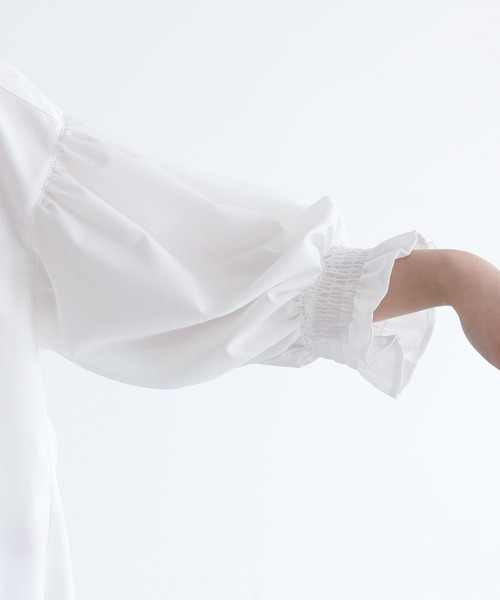 somari imagination（ソマリ イマジネーション）の「『7分袖フリルピンタックブラウス』（シャツ/ブラウス・レディース・ブラック/オフホワイト・1/2）」の12枚目の写真