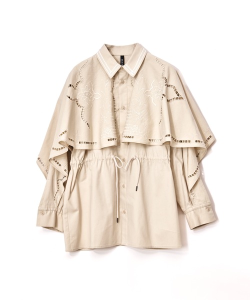 AULA AILA（アウラアイラ）の「エンブロイダリーケープデザインシャツ（テーラードジャケット・レディース・アイボリー/ブラック/グレー・0）」の5枚目の写真