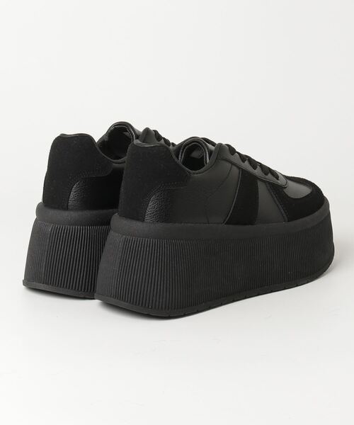 GERMAN TRAINER（ジャーマントレーナー）の「軽量厚底 ジャーマントレーナー GERMAN TRAINER　ユニセックス（スニーカー・レディース・ホワイト/ブラック/ホワイト×ホワイト/ブラック×ブラック・38/39/40/44/36/37/41/42/43）」の5枚目の写真