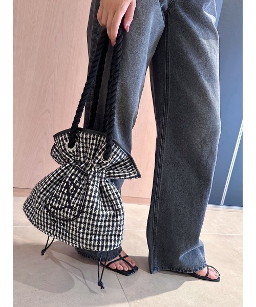 SNIDEL（スナイデル）の「【WEB限定】ロープトートバッグ（トートバッグ・レディース・アイボリー/ブラック/ピンクベージュ/その他・F）」の14枚目の写真