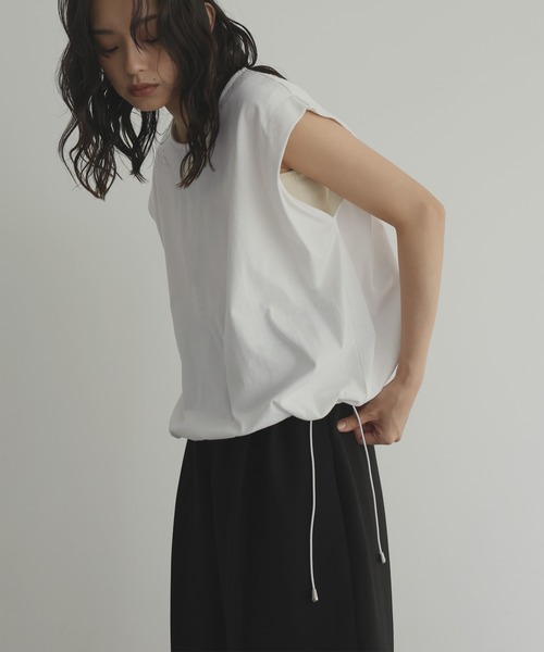hellam(へラム)の「【販売終了】ドロストショルダータックTシャツ(Tシャツ/カットソー・レディース・チャコール/ブラウン/ブラック/オフホワイト・FREE)」の18枚目の写真