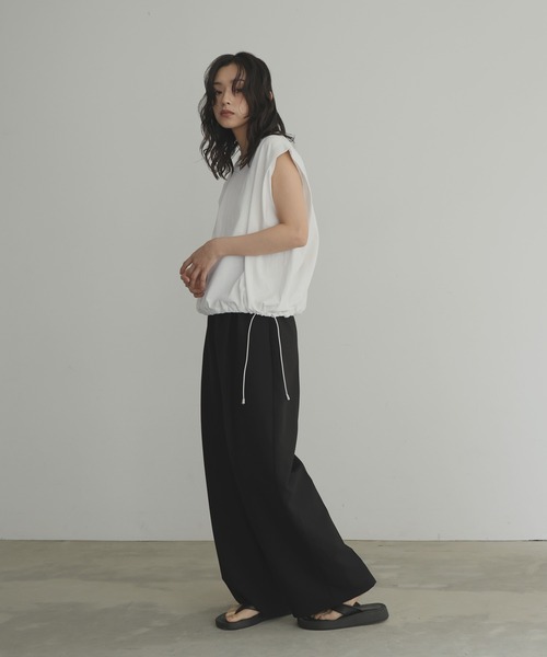 hellam(へラム)の「【販売終了】ドロストショルダータックTシャツ(Tシャツ/カットソー・レディース・チャコール/ブラウン/ブラック/オフホワイト・FREE)」の21枚目の写真