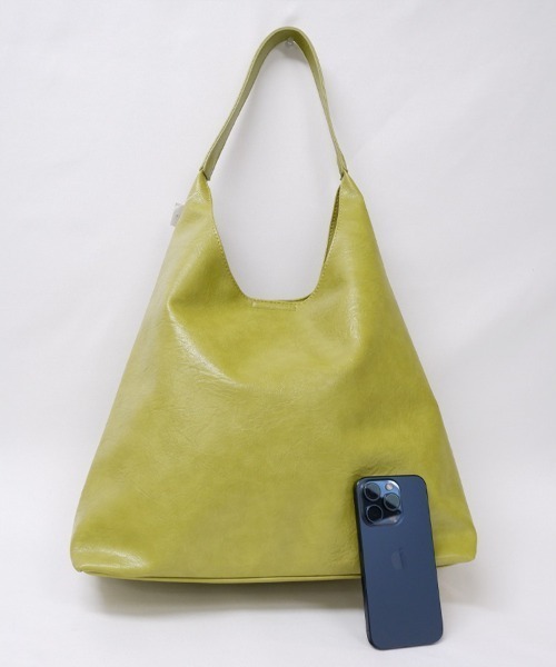 CLOTHY(クロシィ)の「【リラックスした落ち感がgood】A4収納可!ミニバッグ付きトライアングルトートバッグ(トートバッグ・レディース・ブラック/グリーン/ダークブラウン/シルバー・FREE)」の19枚目の写真