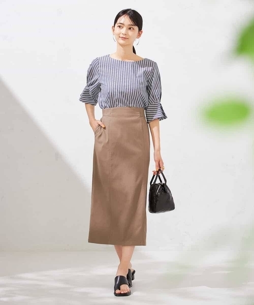 a.v.v(アーヴェヴェ)の「タックスリーブブラウス【WEB限定】(シャツ/ブラウス・レディース・ブラック/ネイビー・36/38/40)」の10枚目の写真