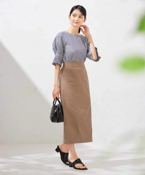 a.v.v(アーヴェヴェ)の「タックスリーブブラウス【WEB限定】(シャツ/ブラウス・レディース・ブラック/ネイビー・36/38/40)」の13枚目の写真