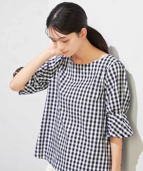 a.v.v(アーヴェヴェ)の「タックスリーブブラウス【WEB限定】(シャツ/ブラウス・レディース・ブラック/ネイビー・36/38/40)」の15枚目の写真