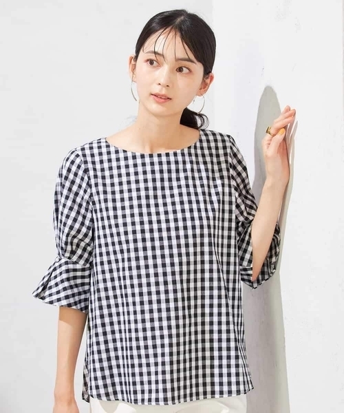a.v.v(アーヴェヴェ)の「タックスリーブブラウス【WEB限定】(シャツ/ブラウス・レディース・ブラック/ネイビー・36/38/40)」の17枚目の写真