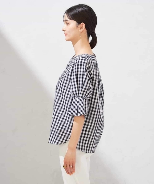 a.v.v(アーヴェヴェ)の「タックスリーブブラウス【WEB限定】(シャツ/ブラウス・レディース・ブラック/ネイビー・36/38/40)」の21枚目の写真
