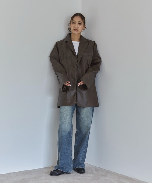 feepur（フェピュール）の「ビンテージレザーテーラードジャケット（テーラードジャケット・レディース・ブラック/ブラウン・MEDIUM）」の16枚目の写真