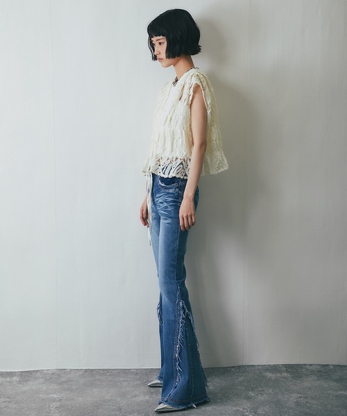 ANOTHER S（アナザーエス）の「ストレッチ素材フリンジフレアデニム（デニムパンツ・レディース・ブラック/ブルー・S/M/L）」の11枚目の写真