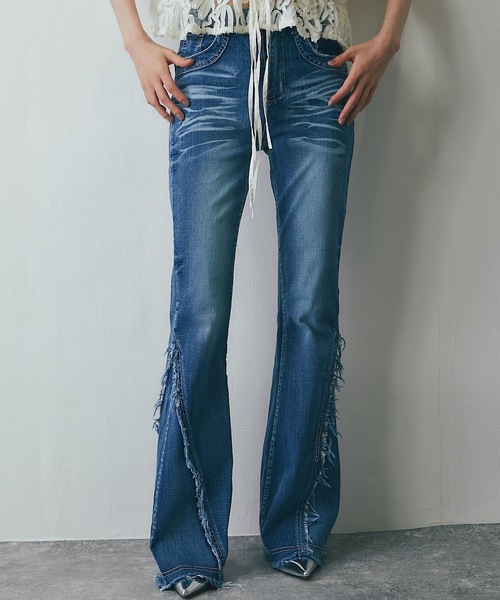 ANOTHER S（アナザーエス）の「ストレッチ素材フリンジフレアデニム（デニムパンツ・レディース・ブラック/ブルー・S/M/L）」の15枚目の写真