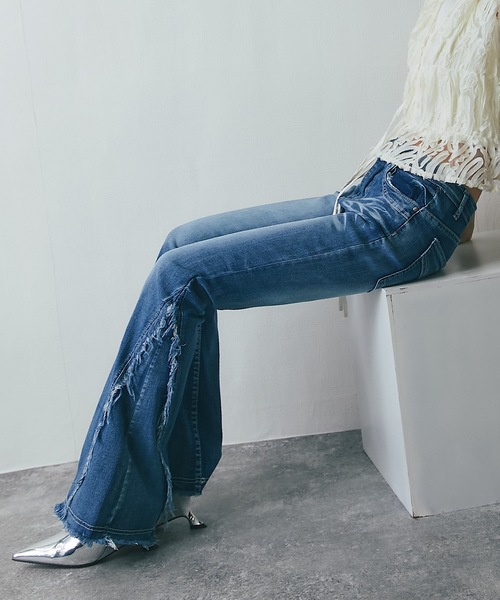 ANOTHER S（アナザーエス）の「ストレッチ素材フリンジフレアデニム（デニムパンツ・レディース・ブラック/ブルー・S/M/L）」の17枚目の写真