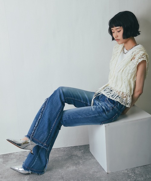 ANOTHER S（アナザーエス）の「ストレッチ素材フリンジフレアデニム（デニムパンツ・レディース・ブラック/ブルー・S/M/L）」の18枚目の写真