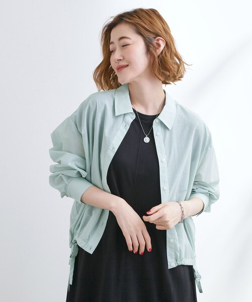 grove(グローブ)の「【UVカット/洗える】クロップドシアーシャツ(シャツ/ブラウス・レディース・サックスブルー/ナチュラル/オレンジ系/チャコールグレー・02/03/01/04/05)」の3枚目の写真