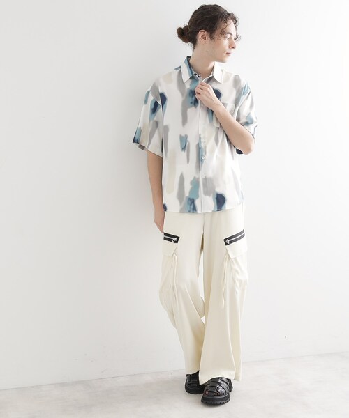 tk.TAKEO KIKUCHI(ティーケータケオキクチ)の「梨地ボカシプリントシャツ(シャツ/ブラウス・メンズ・ネイビー/ダークブラウン/ホワイト/ブラック・04/03/02)」の6枚目の写真