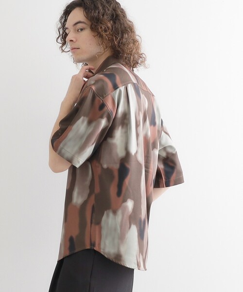 tk.TAKEO KIKUCHI(ティーケータケオキクチ)の「梨地ボカシプリントシャツ(シャツ/ブラウス・メンズ・ネイビー/ダークブラウン/ホワイト/ブラック・04/03/02)」の13枚目の写真