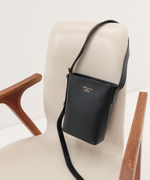 CHRISTIAN VILLA（クリスチャンヴィラ）の「CHRISTIAN VILLA / one hand shoulder bag(ワンハンドショルダーバッグ 6305)（ショルダーバッグ・レディース・キャメル/ブラック・FREE）」の2枚目の写真