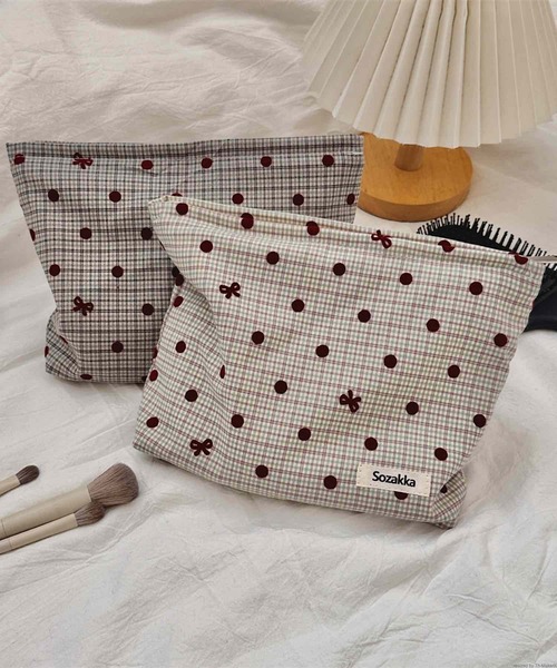 セール】Liaa/ドット柄 リボン柄 大容量ポーチ A18662（ポーチ