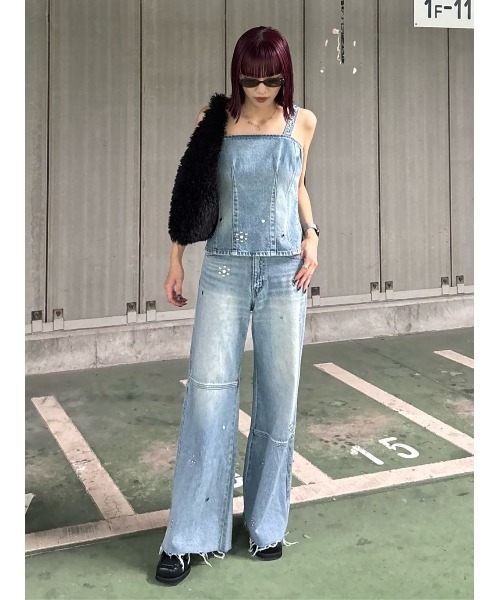 SLY(スライ)の「STUDS SEAM DESIGN FLARE PT-B スタッズ シームデザイン フレアパンツ ビー 秋服(デニムパンツ・レディース・ブルー・1/2)」の19枚目の写真