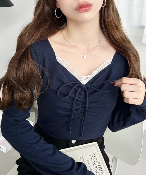 moment+（モーメントプラス）の「無地×ドット×花柄フロントレースギャザーリボン長袖トップス（Tシャツ/カットソー・レディース・ブラック系その他/ブラック/アイボリー/ホワイト系その他/チャコールグレー/杢グレー/ピンク/ネイビー/イエロー系2/ネイビー系/ブラック系2/ホワイト系2・L/M）」の9枚目の写真