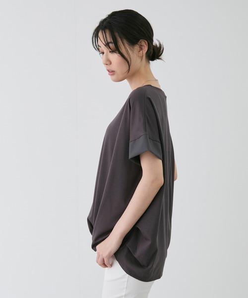 Jayro(ジャイロ)の「ポンチ裾タックプルオーバー(Tシャツ/カットソー・レディース・ブラック/オフホワイト/ピンク/グレー・M)」の13枚目の写真