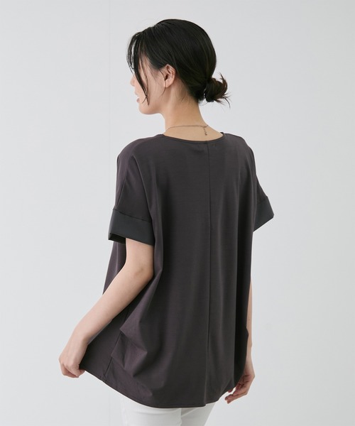 Jayro(ジャイロ)の「ポンチ裾タックプルオーバー(Tシャツ/カットソー・レディース・ブラック/オフホワイト/ピンク/グレー・M)」の14枚目の写真