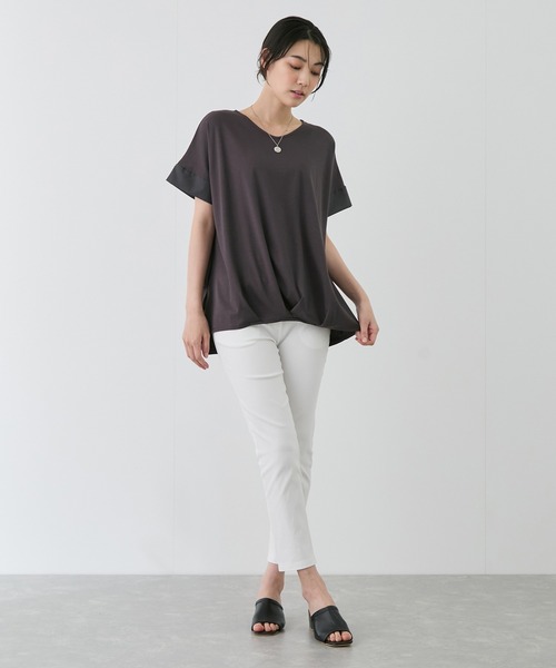 Jayro(ジャイロ)の「ポンチ裾タックプルオーバー(Tシャツ/カットソー・レディース・ブラック/オフホワイト/ピンク/グレー・M)」の15枚目の写真