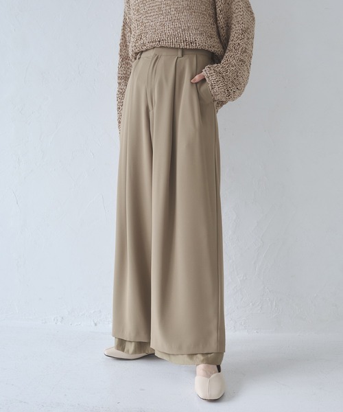 hunch(ハンチ)の「ポリツイル シアーワイドストレートパンツ(その他パンツ・レディース・ブラック/カーキ/ダークブラウン・FREE)」の3枚目の写真