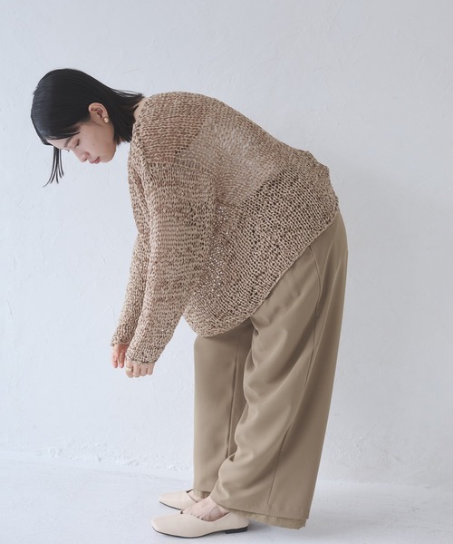 hunch(ハンチ)の「ポリツイル シアーワイドストレートパンツ(その他パンツ・レディース・ブラック/カーキ/ダークブラウン・FREE)」の5枚目の写真