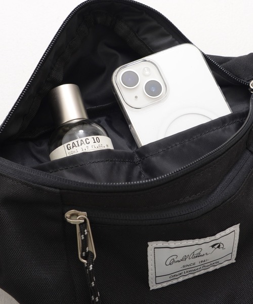 Arnold Palmer（アーノルドパーマー）の「10ポケット ボディバッグ（ボディバッグ/ウエストポーチ・レディース・レッド/ベージュ/ブラック・F）」の14枚目の写真