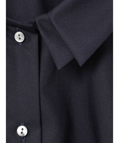 mizuiroind(ミズイロインド)の「mizuiro ind ダブルカラーシャツ(シャツ/ブラウス・レディース・ネイビー/オフホワイト/ブルー/チャコールグレー/ブラック・FREE)」の9枚目の写真