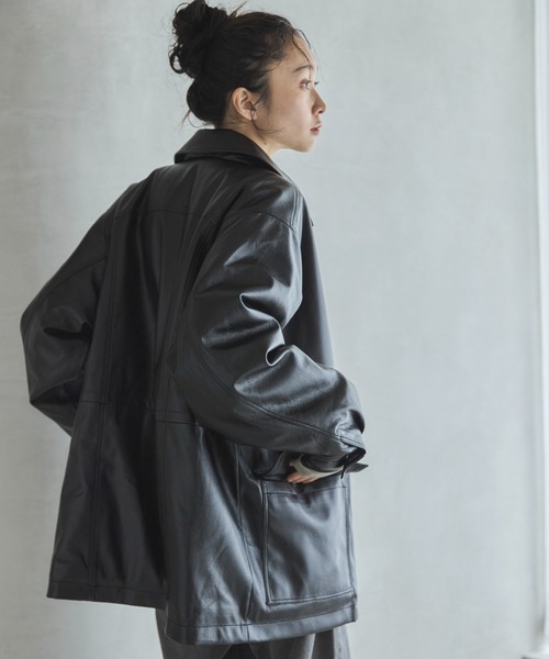 feepur（フェピュール）の「フェイクレザー中綿ブルゾン（その他アウター・レディース・ブラック/ブラウン・MEDIUM）」の11枚目の写真