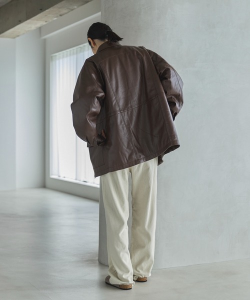 feepur（フェピュール）の「フェイクレザー中綿ブルゾン（その他アウター・レディース・ブラック/ブラウン・MEDIUM）」の16枚目の写真