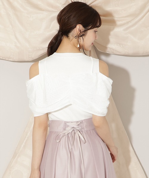 WILLSELECTION（ウィルセレクション）の「チュールオフショルリブニット（ニット/セーター・レディース・ピンク/ダークブラウン/ブラック/オフホワイト・FREE）」の7枚目の写真