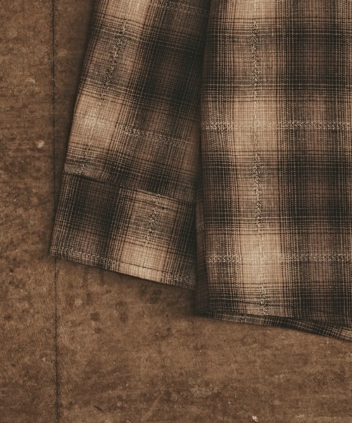 ALL RUNS（オールランズ）の「オーバーサイズ オンブレチャックシャツ（シャツ/ブラウス・メンズ・ブラック/オレンジ/マスタード・L/M）」の20枚目の写真