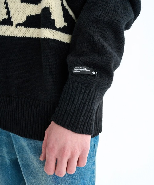 ELEMENT(エレメント)の「ELEMENT メンズ TAG KNIT セーター 【2025年秋冬モデル】/エレメントビッグシルエットロゴニット・セーター(ニット/セーター・メンズ・ブラック/オフホワイト・MEDIUM/LARGE/X-LARGE)」の7枚目の写真
