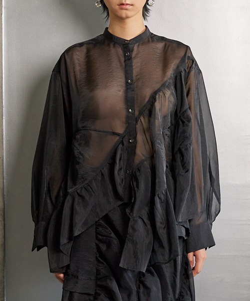 RUMCHE(ラムシェ)の「Sheer Gathered Blouse / シアーギャザーブラウス(シャツ/ブラウス・レディース・ブラック/アイボリー・FREE)」の10枚目の写真