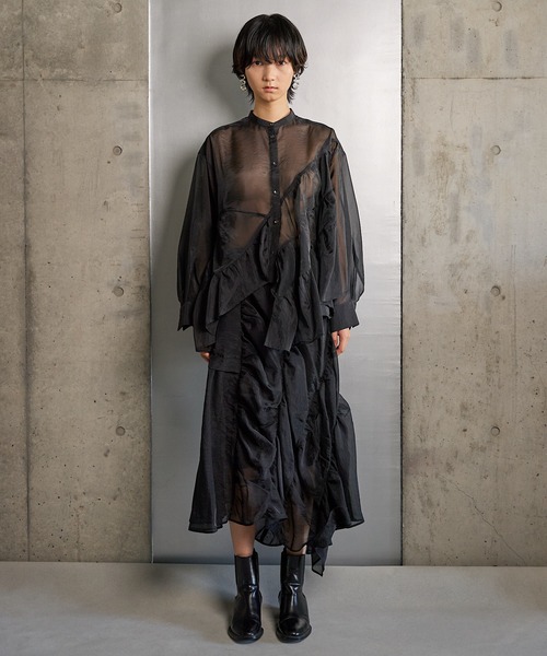 RUMCHE(ラムシェ)の「Sheer Gathered Blouse / シアーギャザーブラウス(シャツ/ブラウス・レディース・ブラック/アイボリー・FREE)」の12枚目の写真